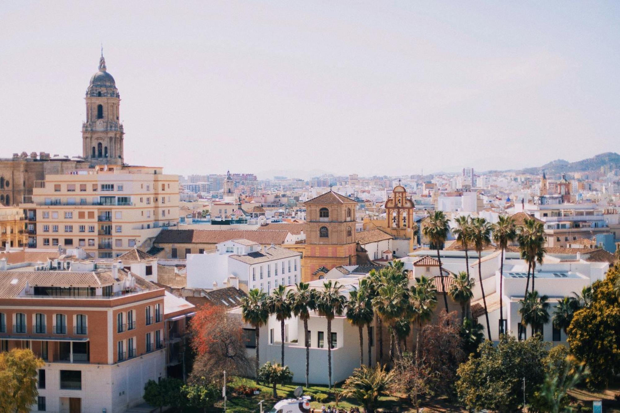 Apartamento Homely Cienfuegos, Plaza De La Merced Con Vistas Málaga